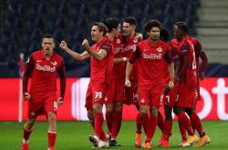 lol合区-关于莱比锡红牛队赢得一场关键胜利的信息