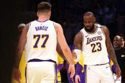 lol转区-关于湖人不敌湖人,詹姆斯缺战速拿回的信息