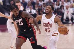 lol转区-热火再度不敌黄蜂,遭受连败