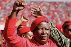 lol转区-非洲球员在国际大赛中称霸舞台