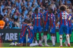 lol战绩查询-英格兰队表现出色,赢得重要胜利的简单介绍