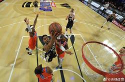 lol合区-包含雄鹿B队鏖战墨西哥男篮,特雷杨统治全场的词条