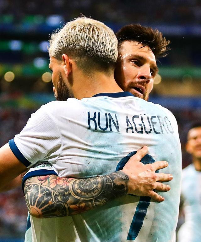 球队战术娴熟,攻守兼备实力卓越的简单介绍 球队战术娴熟,攻守兼备实力卓越的简单介绍