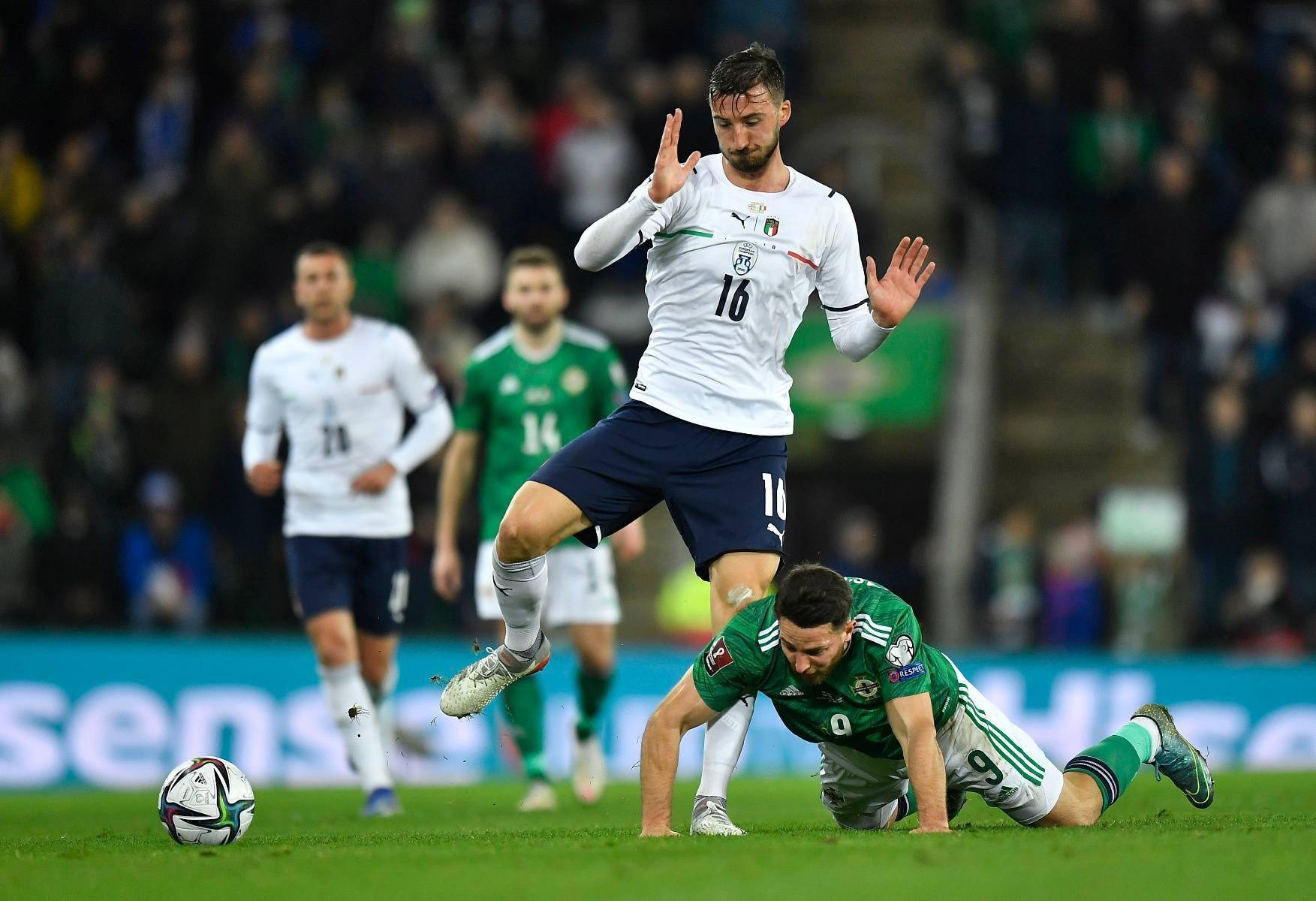 德国战平爱尔兰,小组领先优势缩小 德国战平爱尔兰,小组领先优势缩小