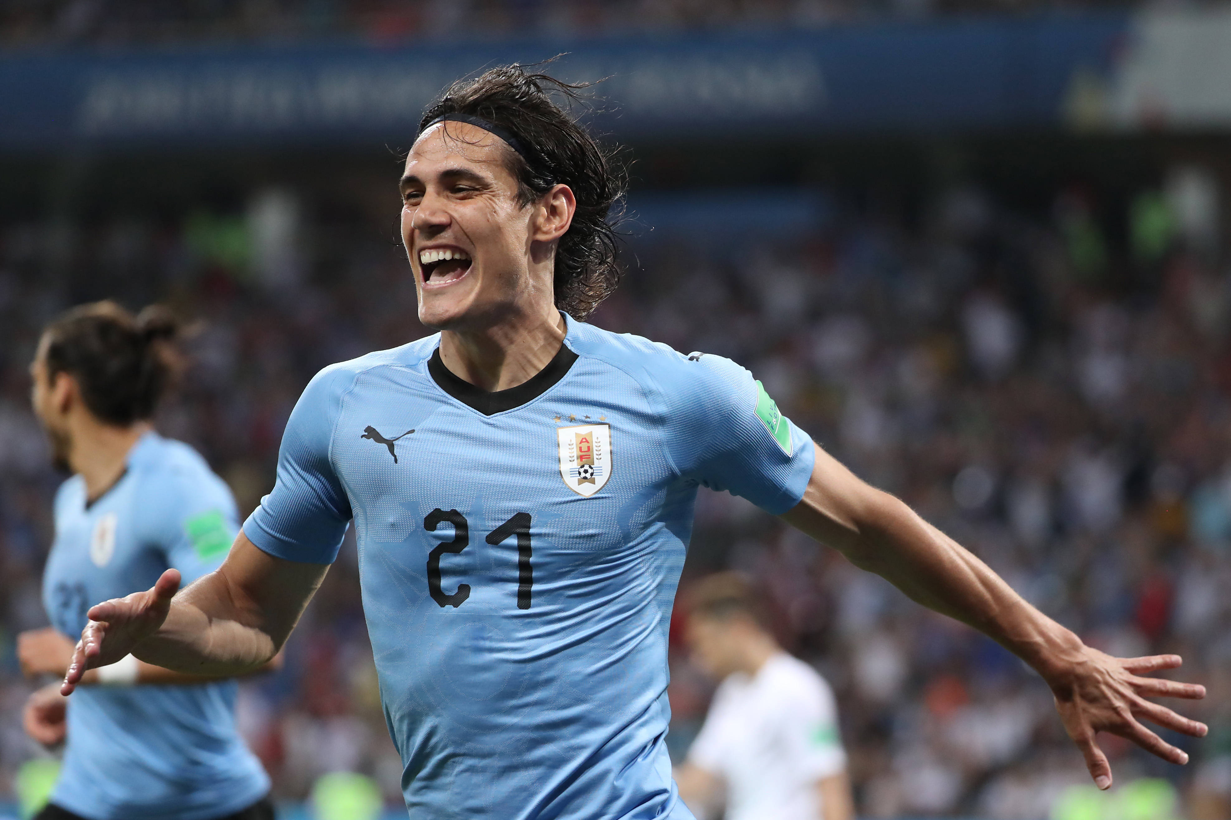 包含葡萄牙绝杀乌拉圭，莱万点燃赛场的词条